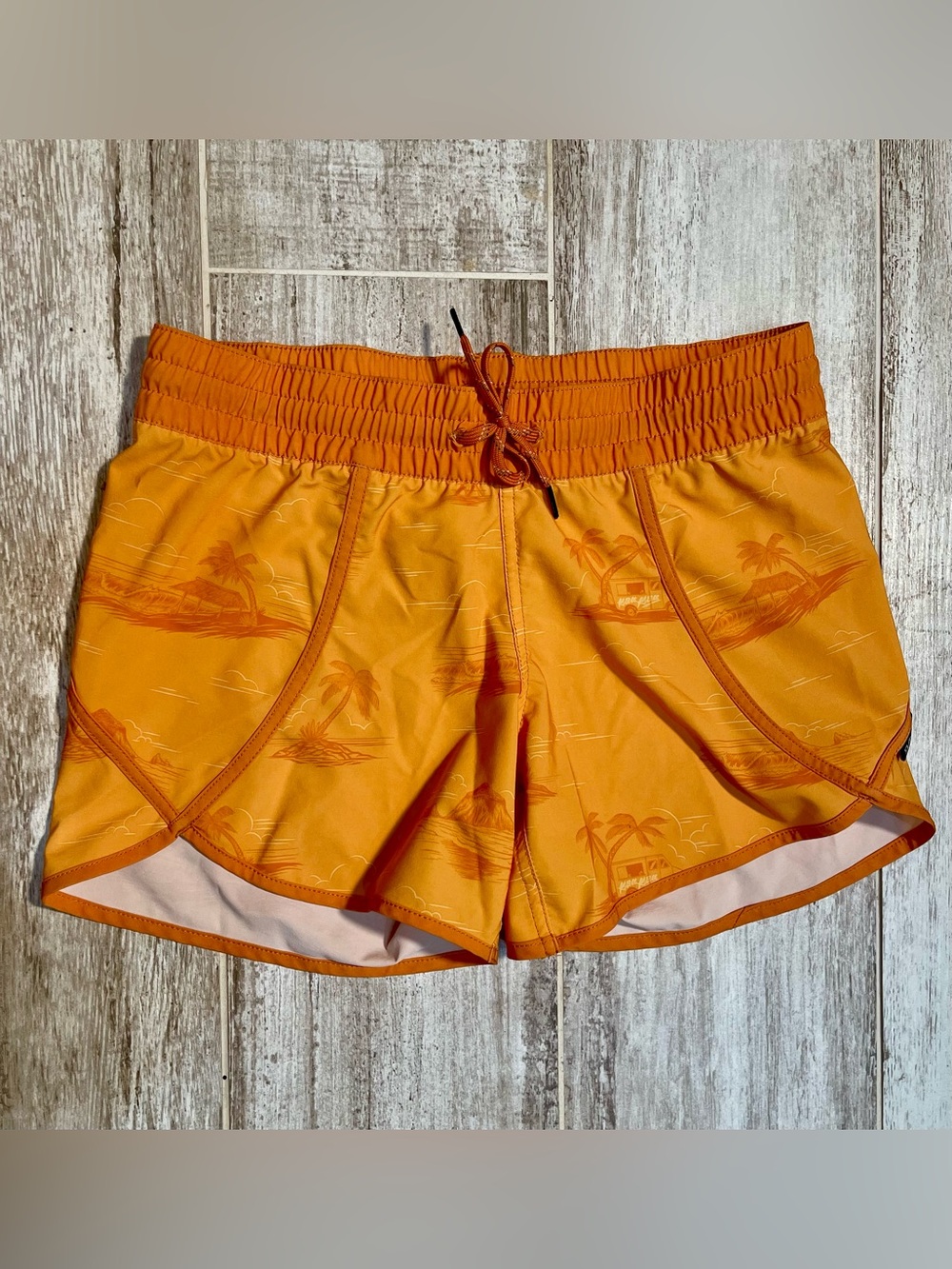 Dakine Women's Orange Tropical Drawstring Athletic Shorts